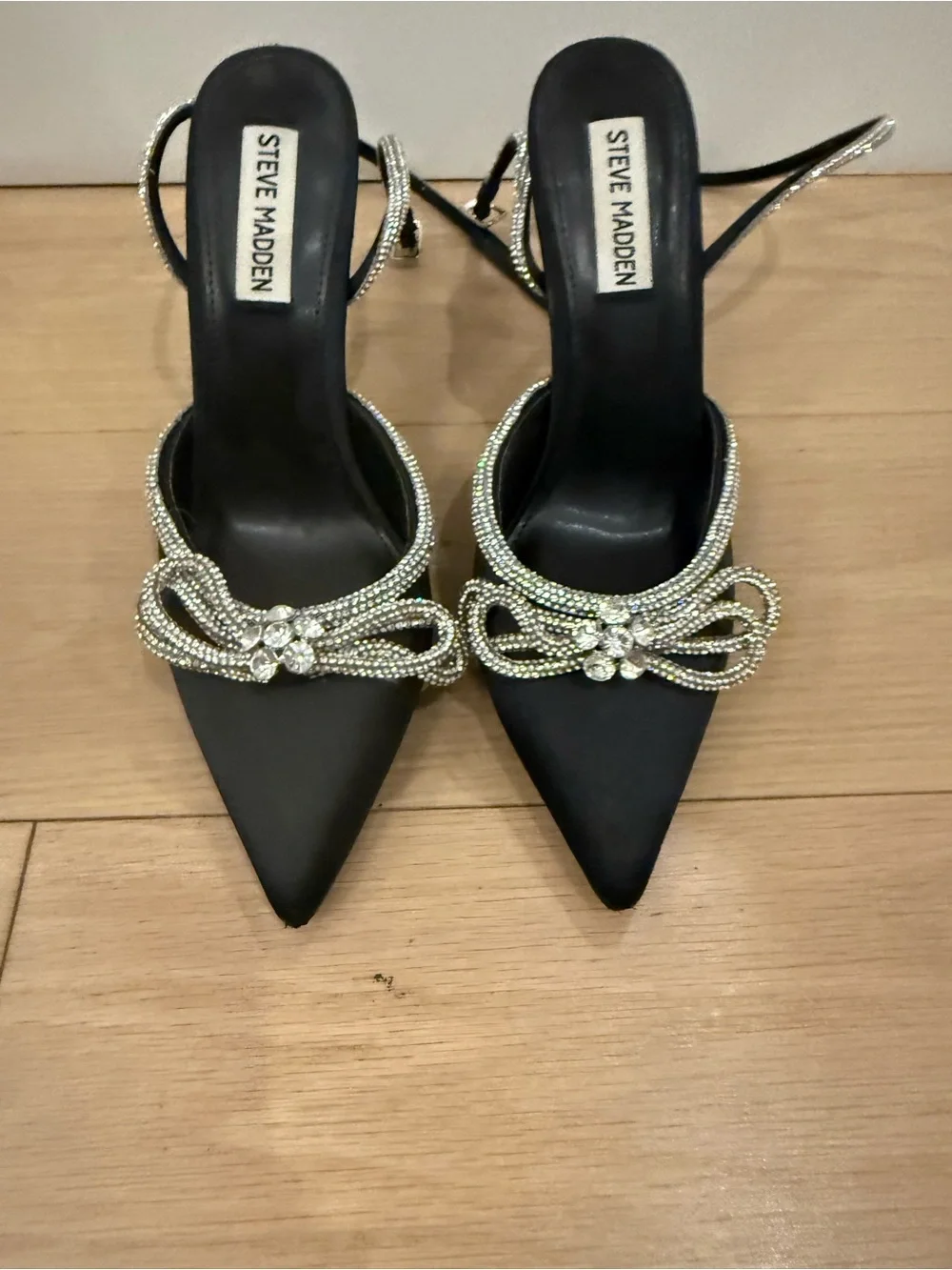 Steve Madden Black Pointed Slingback Heels with Rhinestone Bow
